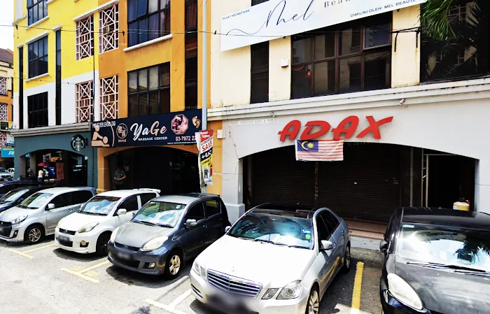 Adax Cafe & Pub Picture 3