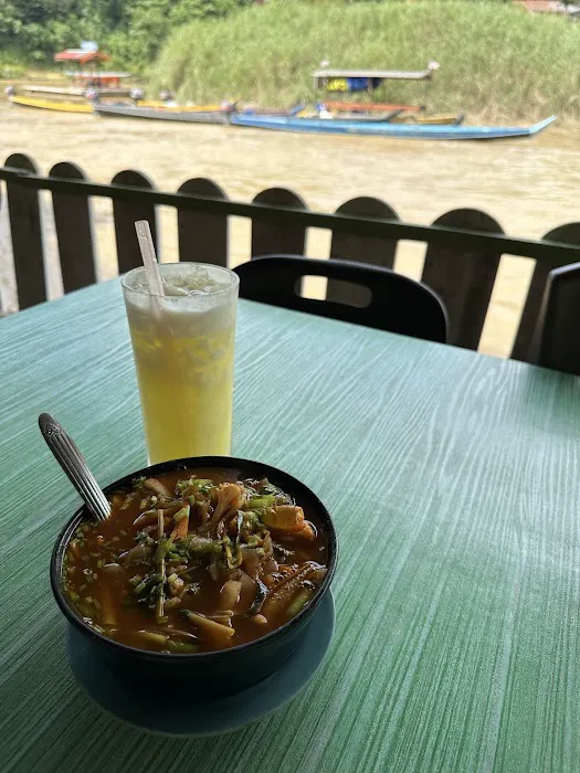 Mawar Floating Restaurant Picture 5