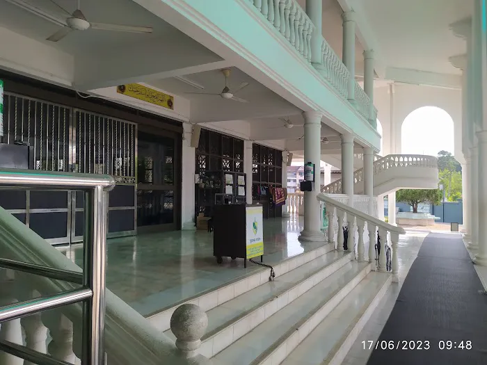 Masjid Jamek Yamtuan Raden Picture 6