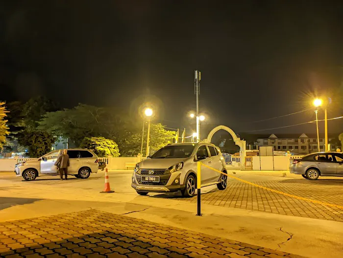 Masjid Jamek Yamtuan Raden Picture 10