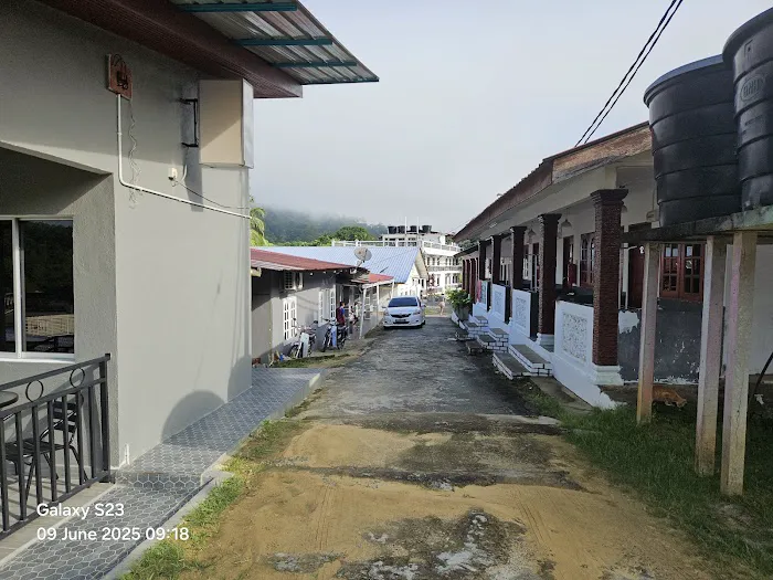 Wan Aziah Drink & Snack shop Picture 4
