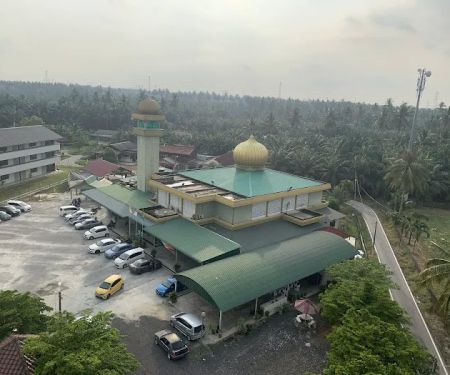 Mosque Jamiul Redzuan