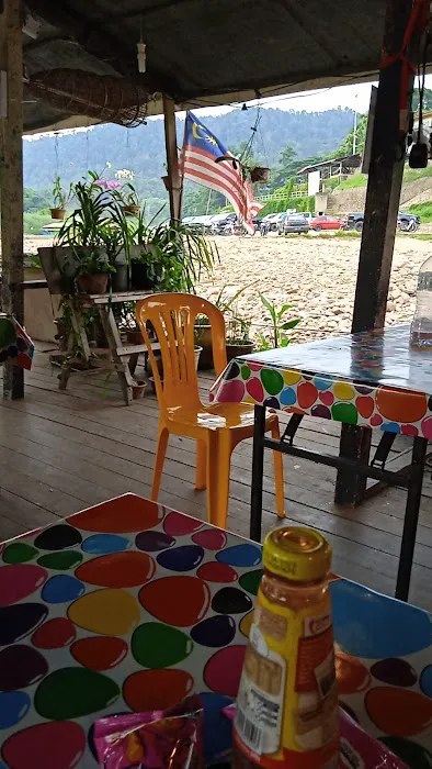 Kuala View Restaurant Picture 1