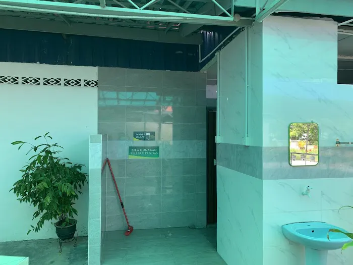 Badariah Mosque, Batu 12 Village Picture 5