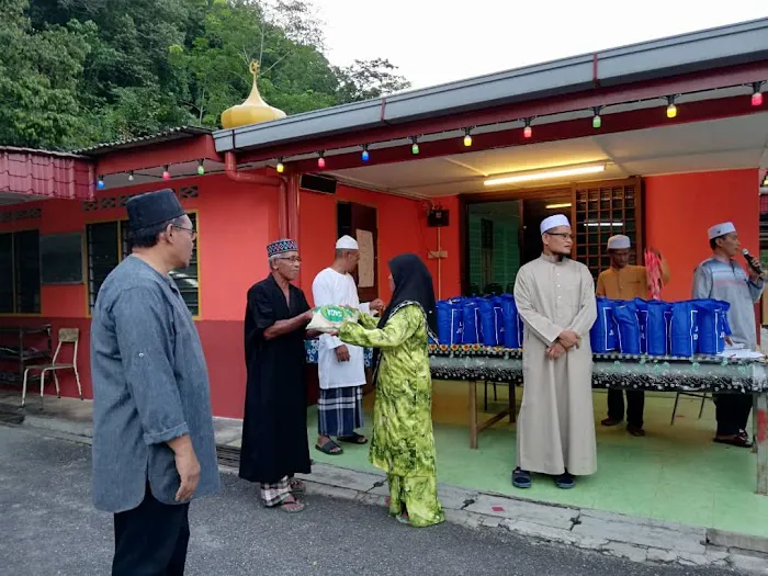 Masjid Kariah Kg. Dingkir Inas Picture 6