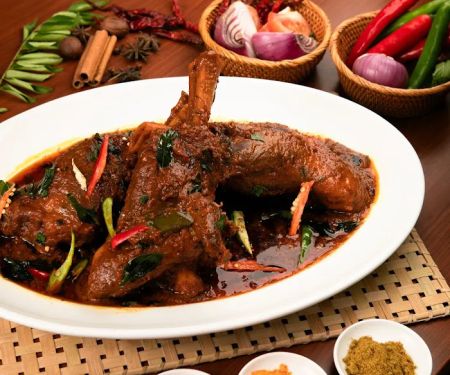 Kayu Nasi Kandar - MAIS Shah Alam