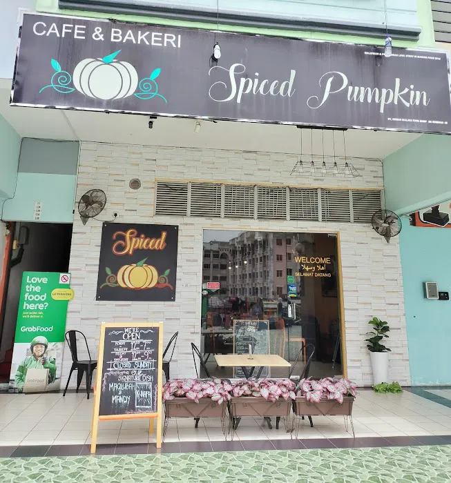 Spiced Pumpkin Cafe Picture 10