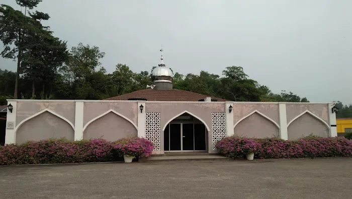 Masjid Nur Salbiah Kariah Selaru Picture 6