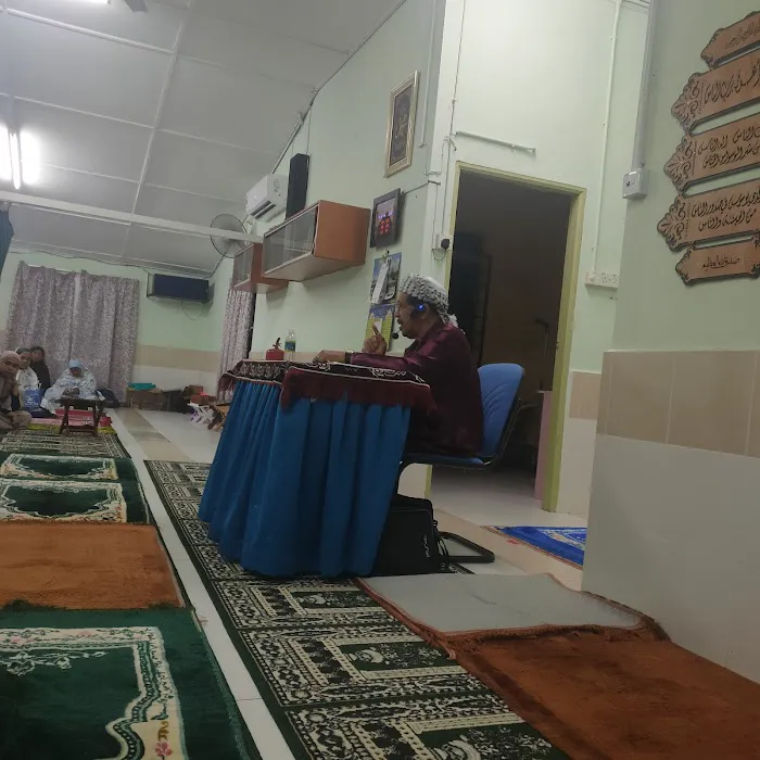 Surau Makmur Kampung Paya Pelantar Picture 9