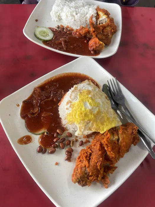 Salim Corner (Mobil Nasi Lemak) Picture 1