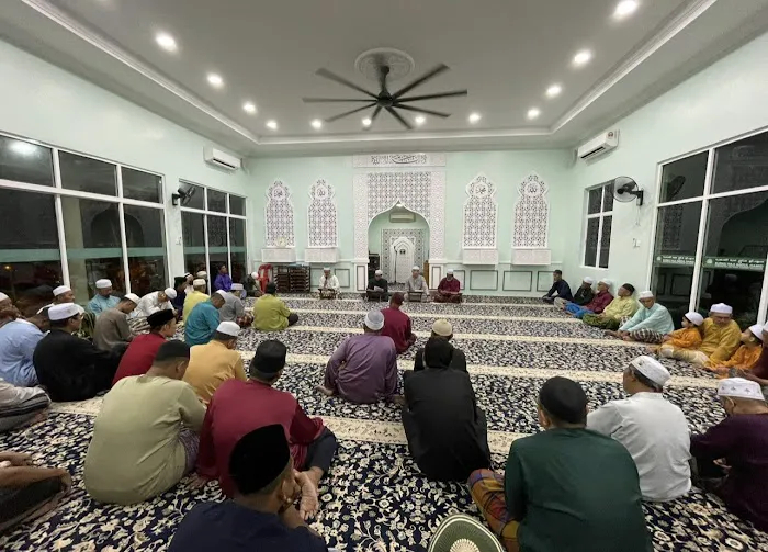 SURAU HJ ABDUL HAMID Picture 4