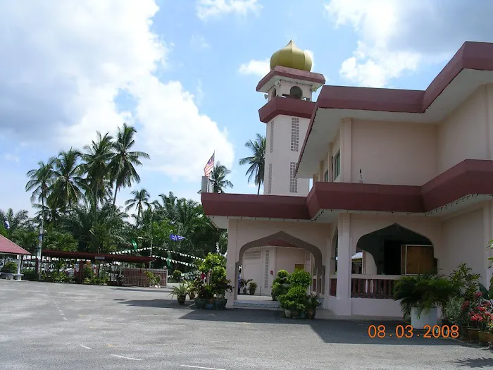 Al-Ihsan Mosque (Town Mosque) Picture 7