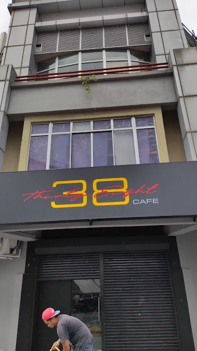 38 Cafe Picture 4