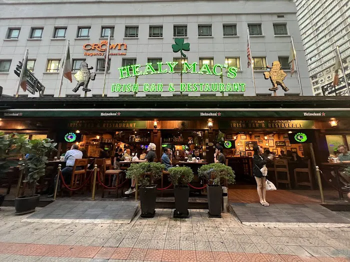 Healy Mac's Irish Bar & Restaurant - Publika Picture 6