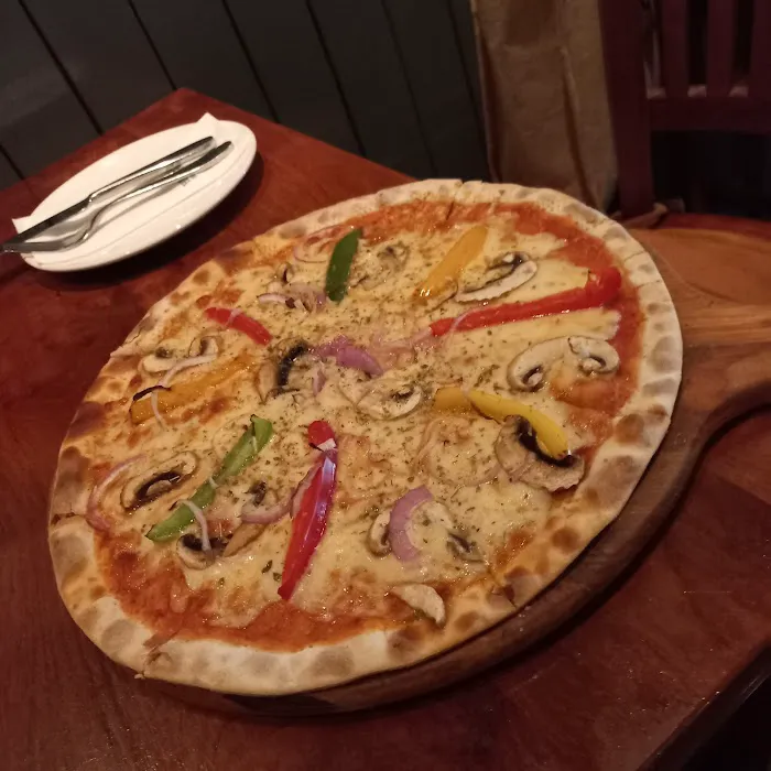 Healy Mac's Irish Bar & Restaurant - Publika Picture 5
