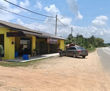 Kiosk Sate Temeen Kuala krau Dan kedai Ikan patin