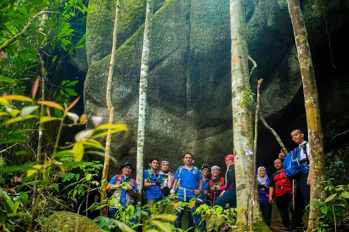 Bukit Kutu & Gunung Rajah Trailhead Picture 4