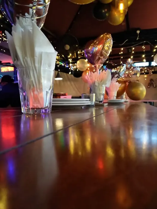 Gossip Bar & Kitchen Picture 2