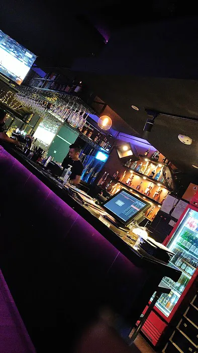 Gossip Bar & Kitchen Picture 8