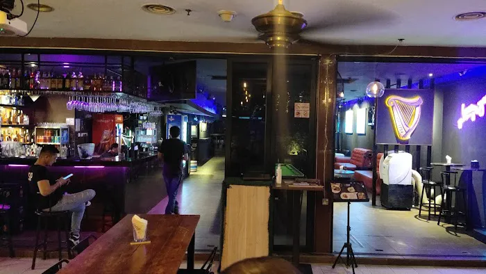 Gossip Bar & Kitchen Picture 7
