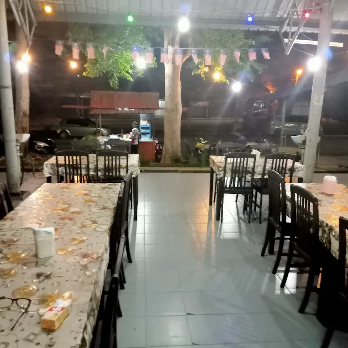Jatiey krau western food station Picture 2