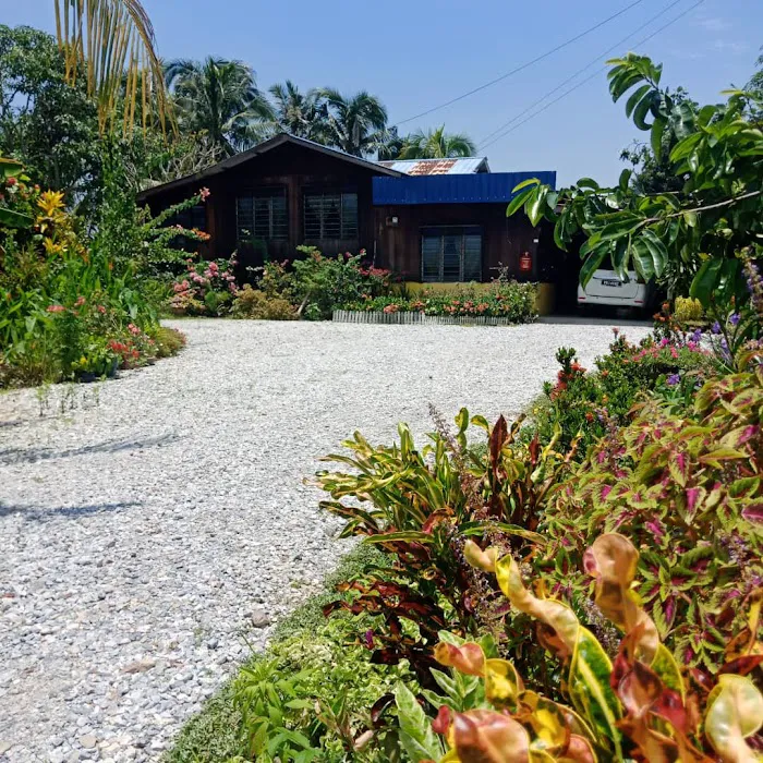Laman Bonda Aishah (Private Property-No Entry)) Picture 6