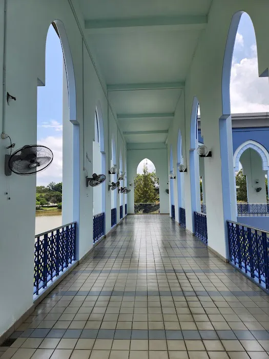 UNITEN Mosque Picture 4