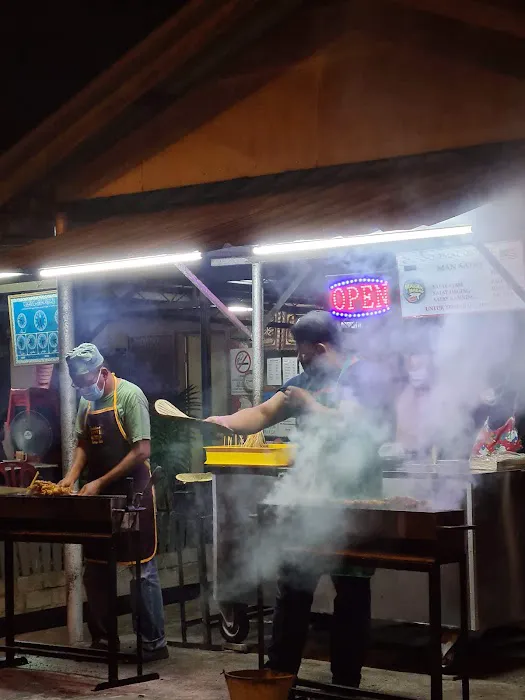 Man Satay Picture 8