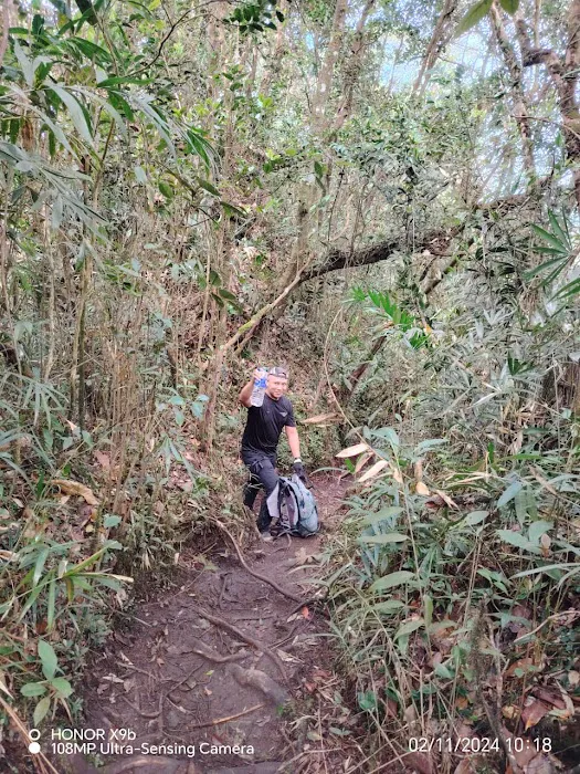 Gunung Besar Hantu Trailhead Picture 10