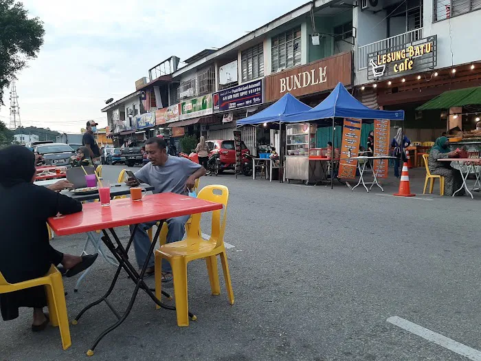 Lesung Batu Kafe Picture 3