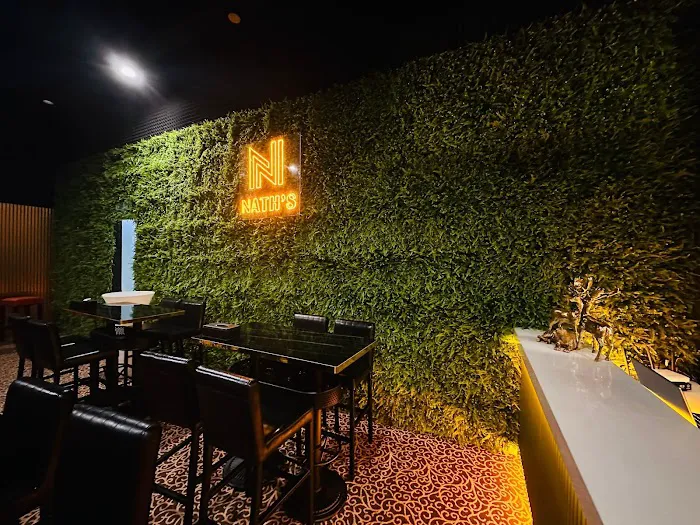 NATH'S RESTAURANT AND BAR Picture 4