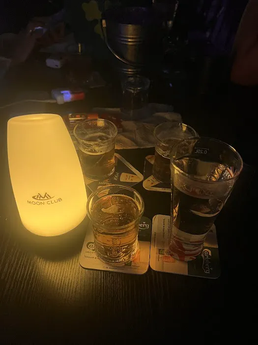 Moon Club Picture 5