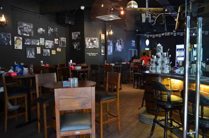 Three Stooges Bistro Sunway Picture 3