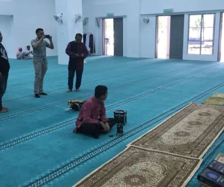 Surau Al Munawarah PR1MA Alam Damai