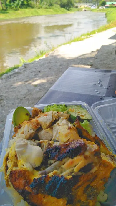 Gerai nasi ayam alang Picture 7