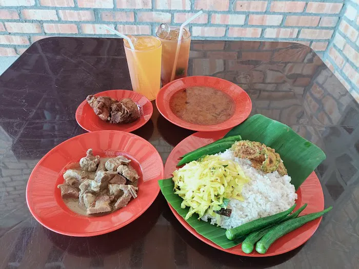 MNZ NASI KARI Picture 1