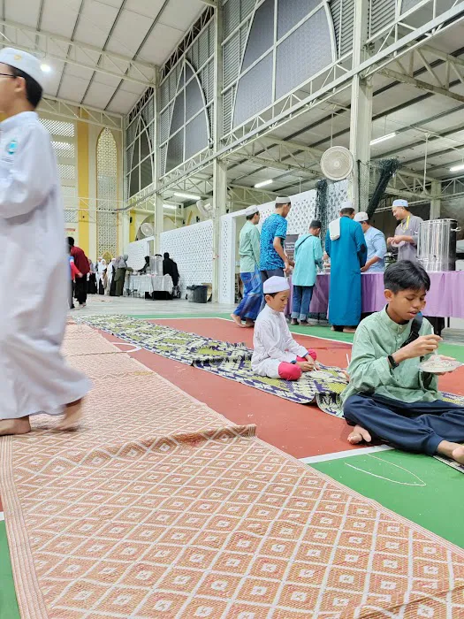 Masjid Bandar Tun Hussein Onn Picture 8