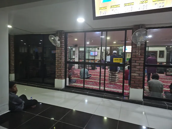 Surau As-Siddiq | Bandar Tun Hussein Onn Picture 4