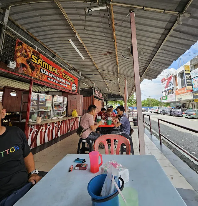 Nasi Ayam Sambal Gesek Picture 4