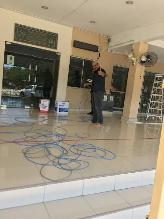 Surau Al-Husna (Surau Solat Jumaat) Picture 8
