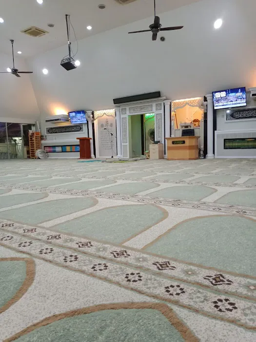 Surau Al-Husna (Surau Solat Jumaat) Picture 9