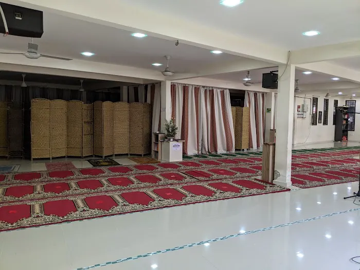 Surau KUIZM (Surau Haji Hassan Shukri) Picture 3