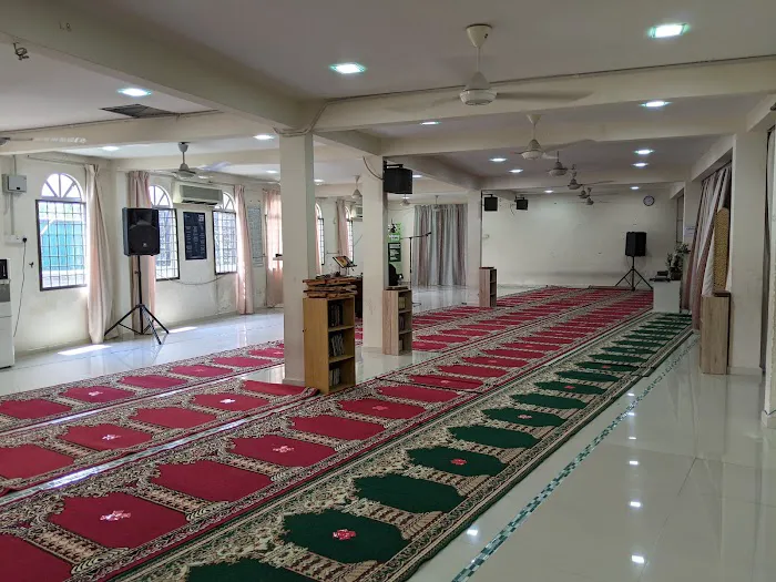 Surau KUIZM (Surau Haji Hassan Shukri) Picture 2