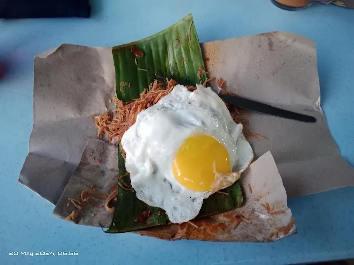 Warung kayu mamak roti canai & nasi lemak bungkus Picture 2