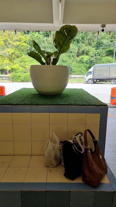 Surau Rehat Dan Rawat Gua Musang Picture 9