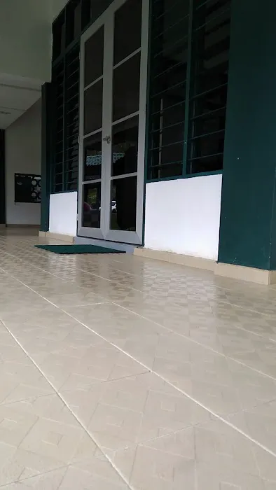 Surau Rehat Dan Rawat Gua Musang Picture 10