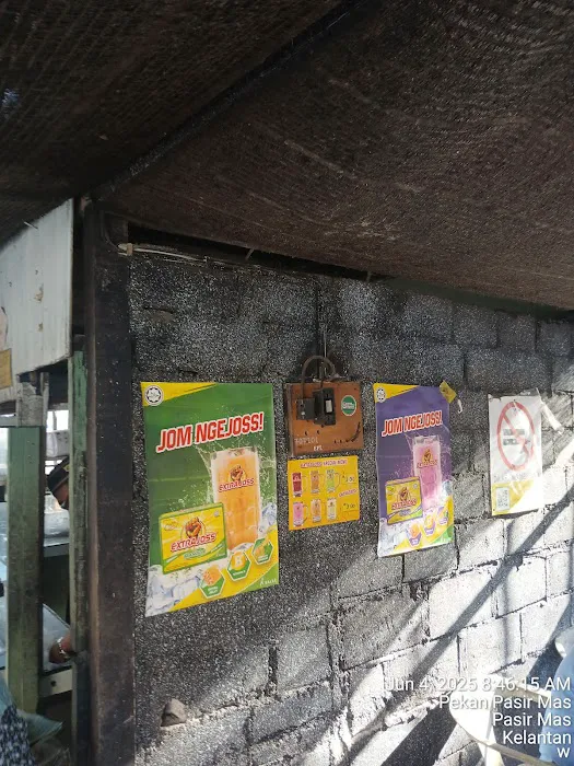 Kedai Makan Kak Ha Tom yam Picture 2