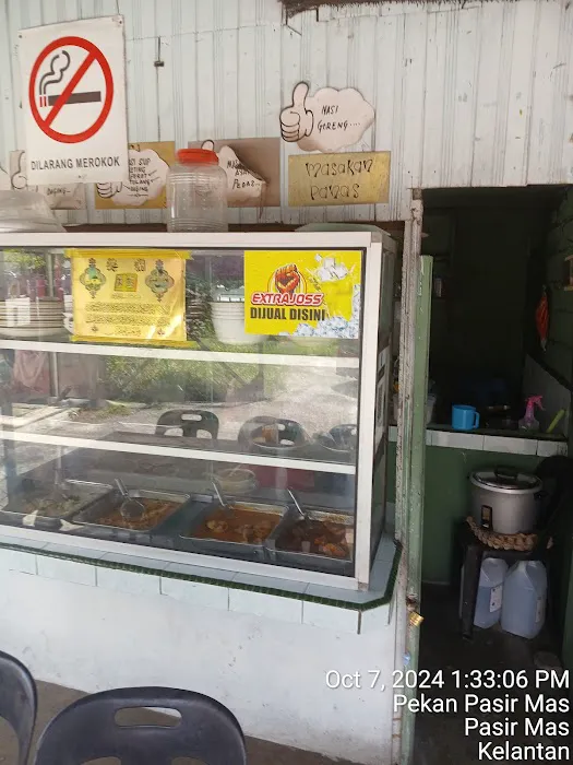 Kedai Makan Kak Ha Tom yam Picture 1