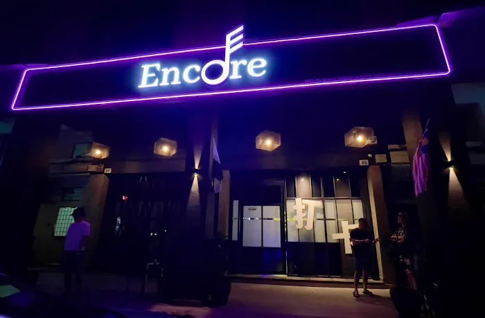 Encore Cafe, pub, pool ,darts & karaoke Picture 2