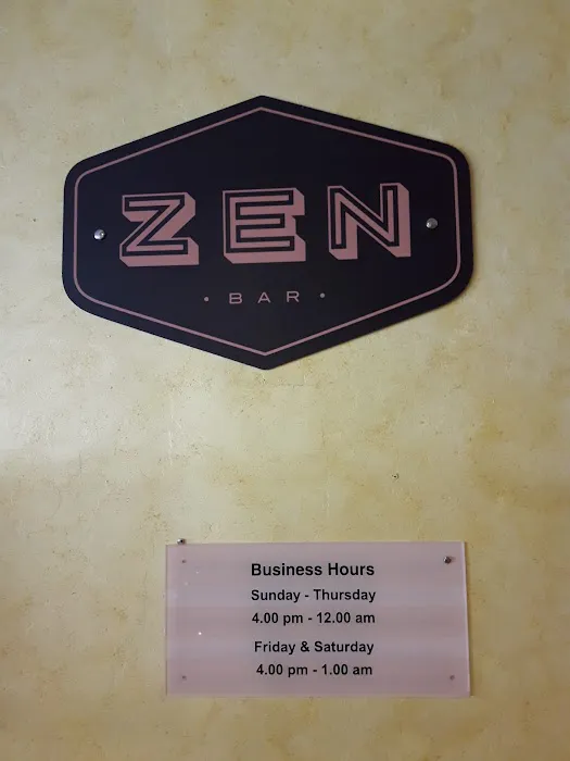 Zen Bar @ the zenith hotel Picture 9